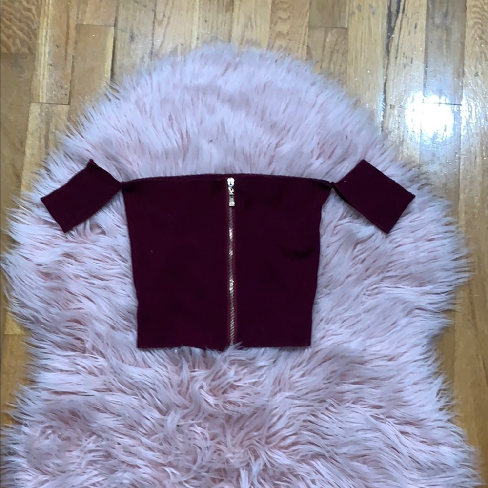 Burgundy crop zipper top
